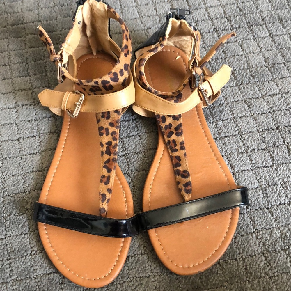 Leopard gladiator sandals